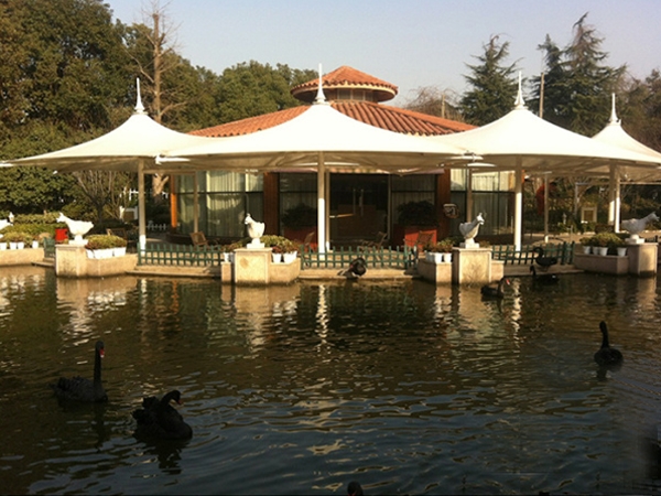  膜結(jié)構(gòu)景觀